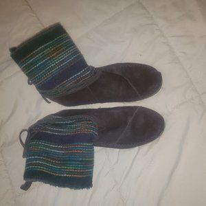 Tom women boots gently worn Size 11 dark Brown